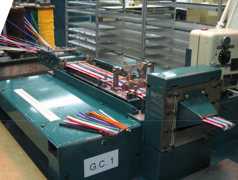 滾輪導(dǎo)軌在洗管條切割設(shè)備中的應(yīng)用 滾輪導(dǎo)軌在洗管條切割設(shè)備中的應(yīng)用