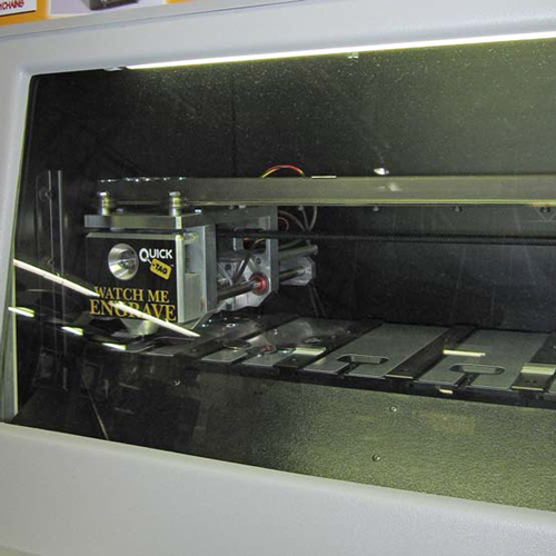 DualVee滾輪導(dǎo)軌在雕刻機(jī)械的應(yīng)用 DualVee滾輪導(dǎo)軌在雕刻機(jī)械的應(yīng)用